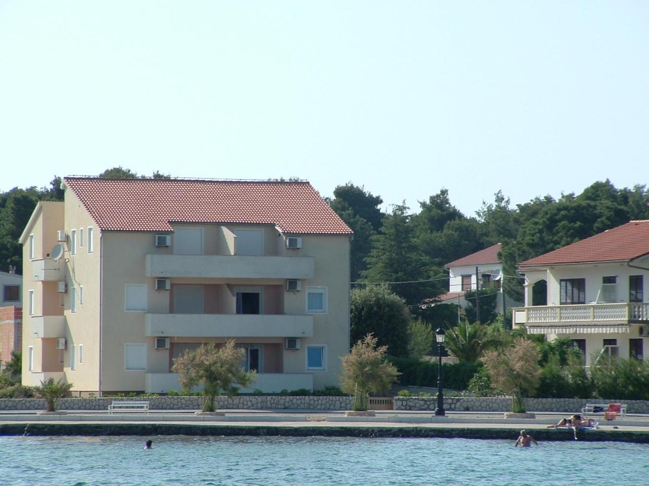 Beach Home Noemie Vir Exterior foto